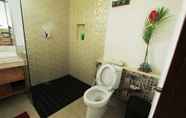 Toilet Kamar 3 Villa 5S