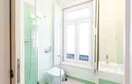 Toilet Kamar 3 1898 Home & Suites