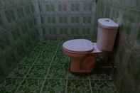 Toilet Kamar Sabay House