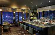 Bar, Kafe, dan Lounge 4 Rosewood Hong Kong