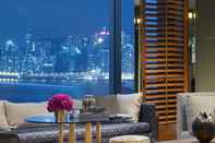 Bar, Cafe and Lounge Rosewood Hong Kong