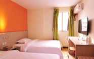 Kamar Tidur 7 7 Days Inn