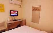 Kamar Tidur 6 7 Days Inn