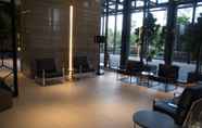 Lobby 6 Expressionz Professional Suites by Rafiq