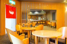 酒吧、咖啡廳與交誼廳 KAWASEMI no YADO