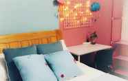 Kamar Tidur 5 Blue Age Hostel