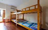 Kamar Tidur 2 Blue Age Hostel