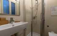 In-room Bathroom 4 Dimora Cappello 2