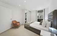 Bedroom 5 Stylish Apartments near Central London with WIFI