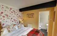 Bedroom 4 The Kings Arms