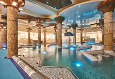 Kolam Renang 5 Best Western Plus Island Castle Hotel