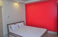 Kamar Tidur 6 Hotel Mamoni Group