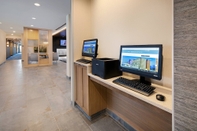 Sảnh chức năng Fairfield Inn & Suites by Marriott Tampa Wesley Chapel