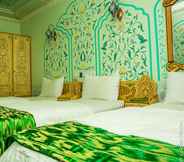 Kamar Tidur 5 Hotel Hon Saroy