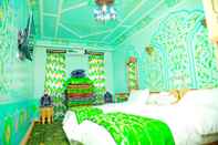 Kamar Tidur Hotel Hon Saroy