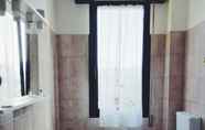 In-room Bathroom 5 Prato Verde Ristohotel