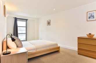 Kamar Tidur 4 Liverpool Street City Apartments