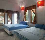 Kamar Tidur 7 Alola Inn