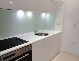 Kamar Tidur 2 Serviced Apartments Leeds 3