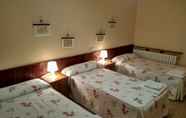 Phòng ngủ 3 Hostal Mayo