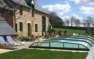 Swimming Pool 2 Chambres & Roul'Hotes De La Rance