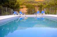 Swimming Pool Casa Rural El Rincon