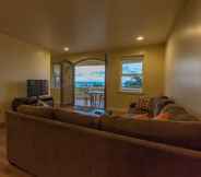 Common Space 4 Oceanfront Vacation Rental