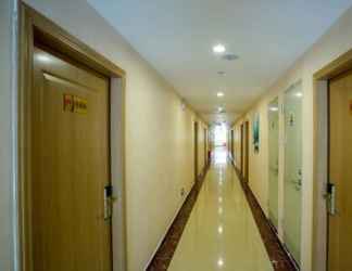 Sảnh chờ 2 24 Hours Economic Hotel