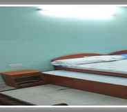 Bedroom 3 Room Maangta 511 Prashant Vihar