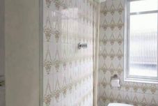 Bilik Mandi dalam Bilik Pousada Lene