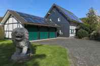 Bangunan Ferienhaus Stift Ennenbach