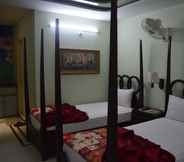 Bedroom 4 Raywal Executive Suites