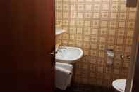 In-room Bathroom Zur Fredeburg