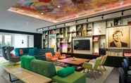 Lobby 2 citizenM Amstel Amsterdam