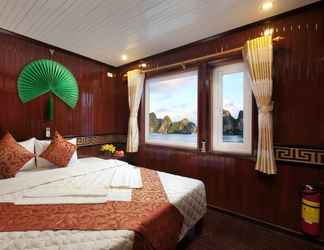 Bedroom 2 Halong Moonlight Cruises