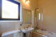 Toilet Kamar San Lameer Villa Rentals 3108