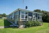 Exterior Kowhai Flat