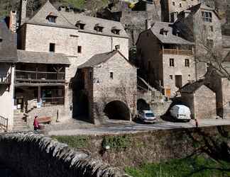 Exterior 2 Le Hameau Saint-Martial