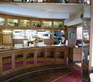 Bar, Kafe, dan Lounge 7 Hotel Fischer