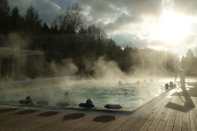 Swimming Pool Hotel Sockenbacher Hof