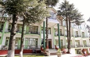 Exterior 2 Hotel Forest View-PatniTop