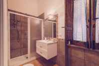 In-room Bathroom Suite del cuore