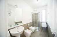 Phòng tắm bên trong Duca D'Aosta