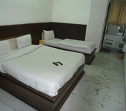 Bedroom 3 Hotel Sagun