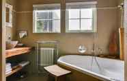 Toilet Kamar 6 B&B de Valkenhorst