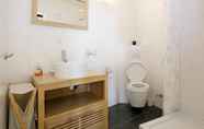 Toilet Kamar 6 La Bellevue