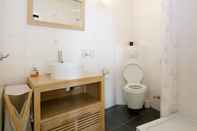 Toilet Kamar La Bellevue