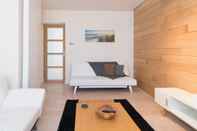 Common Space Duplex App De Panne