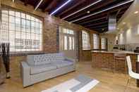 Common Space Luxury Loft Oxford Street with AC