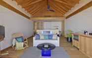 Bedroom 7 Emerald Faarufushi Resort & Spa - All Inclusive